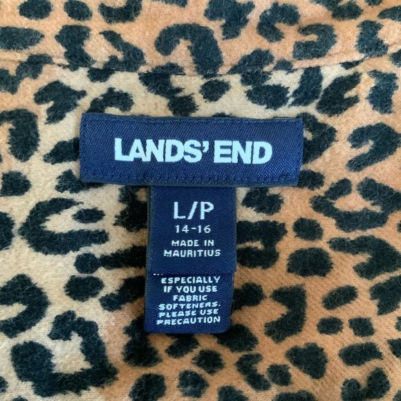 New Lands’ End Animal Print Shirt Long Sleeve LP - Picture 3 of 11